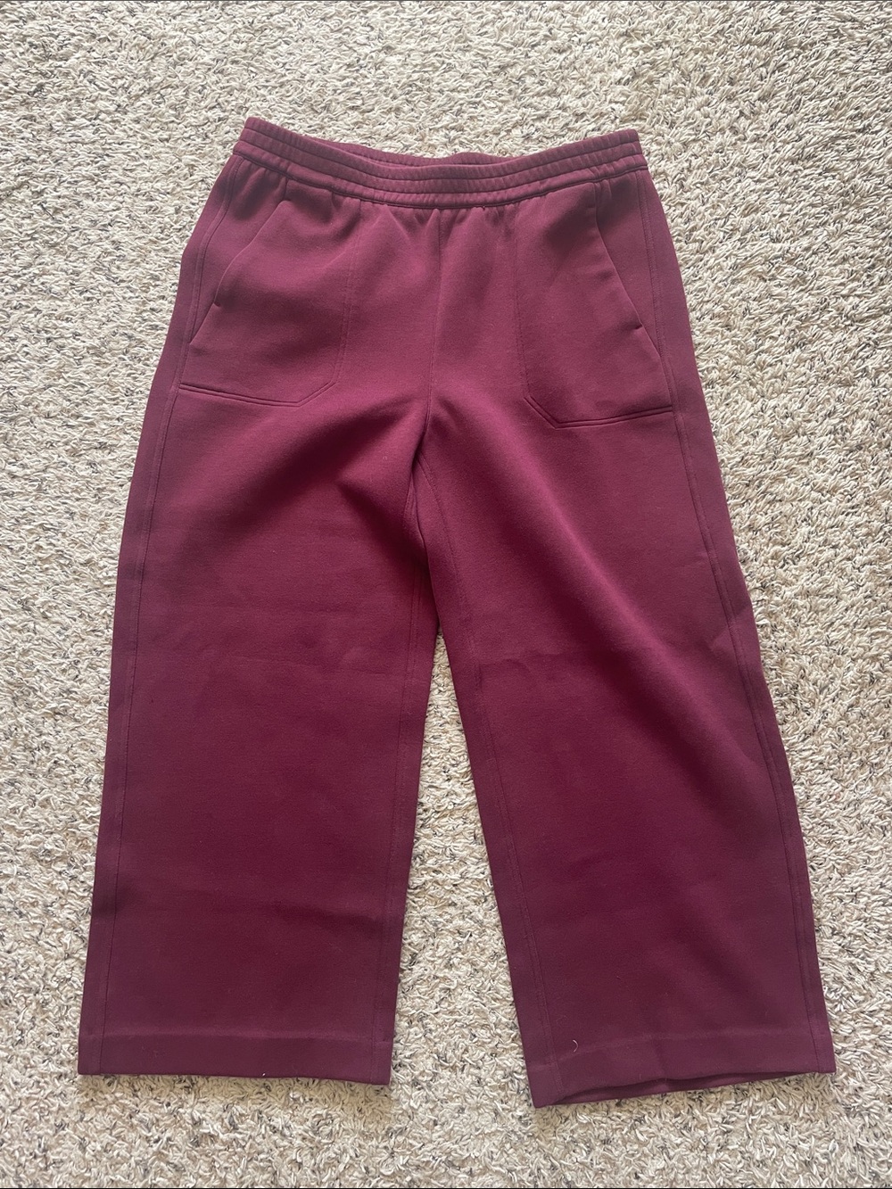 Women’s Wide-Leg Pull-On Pants in Burgundy